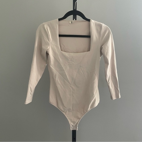 Intimately Free People Women's Beige Square Neck Long Sleeve Bodysuit Small - Picture 2 of 5